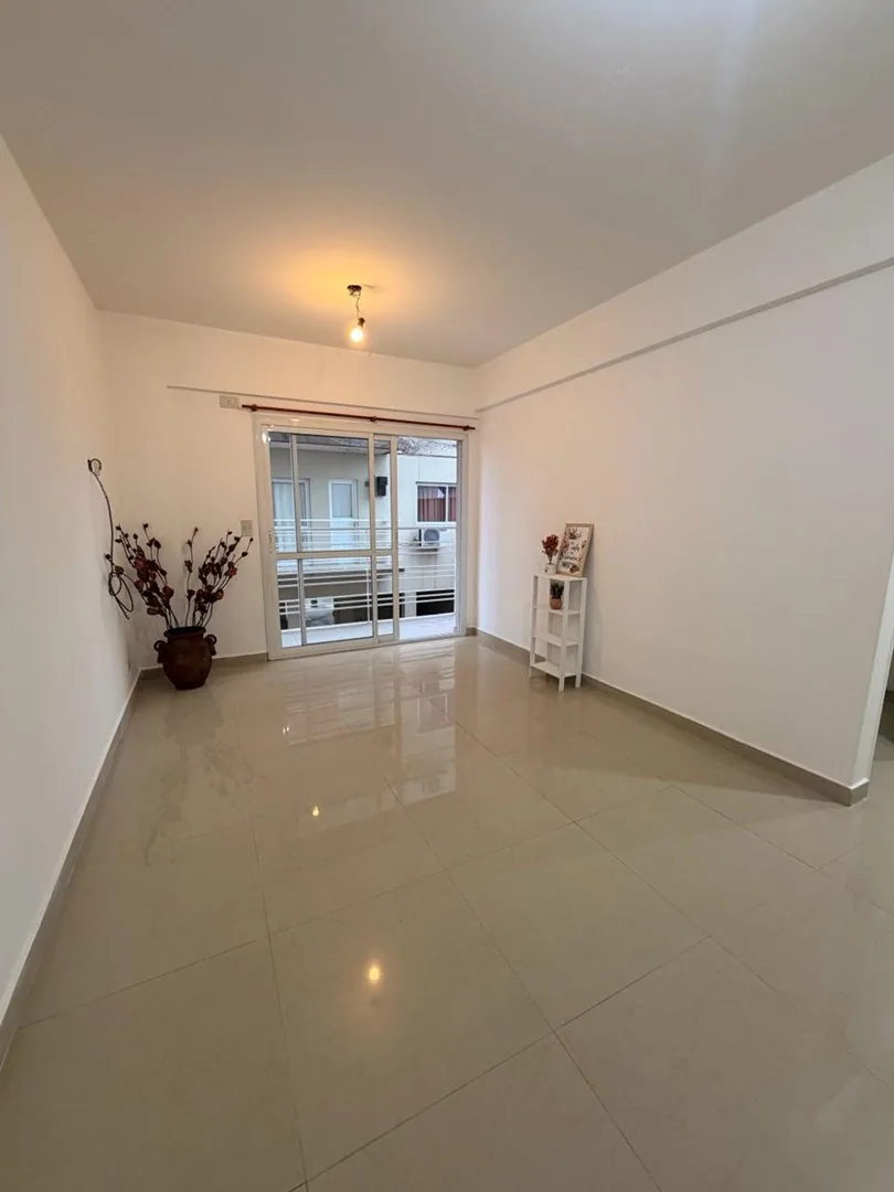 Juncal 1237 1 c
